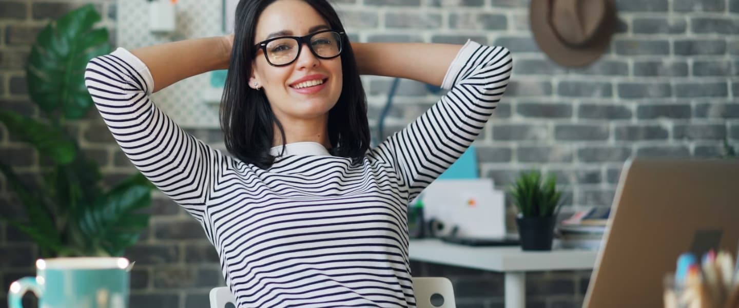 Best Email Signature Solutions for Sales Professionals & Account Managers — Examples & Tips